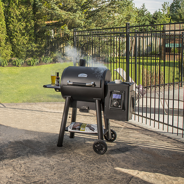 REGAL PELLET 400 SMOKER AND GRILL