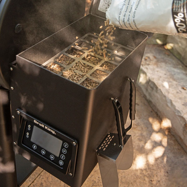 CROWN PELLET 400 SMOKER AND GRILL